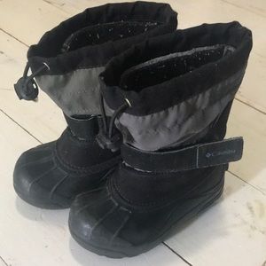 Kids Columbia Winter Lovelies! Sz 9 kids.